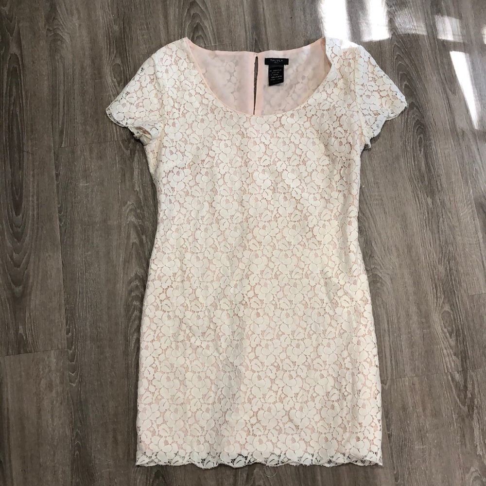 Lace dress